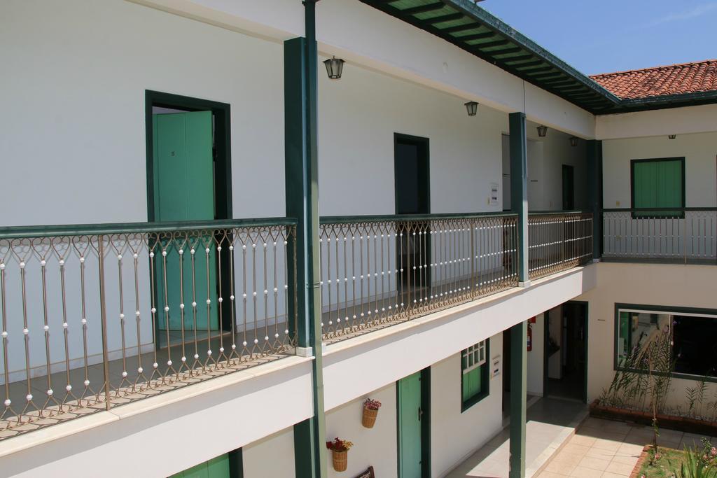 Pousada Solar dos Guaras Catas Altas Exterior foto